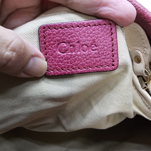 Chloe Paraty Fuchsia Leather Shoulder Bag with Gold Hardware - Picture 11 of 13